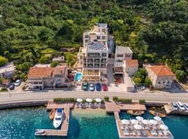 Ollie's by the sea, hotel em Donja Lastva
