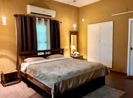 Richard Villa - Luxury Room in a Home Stay, Madurai