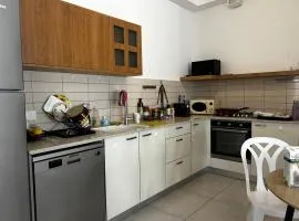 גל ים טורקיז