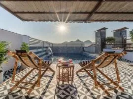 MANGAL RESIDENCY Mountain View- A Luxury Boutique Business Hotel