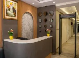 The Arjun - Newly Built Hotel Just 3 Mins from Metro and Railway Station