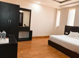 Eden Resort By Live Inn