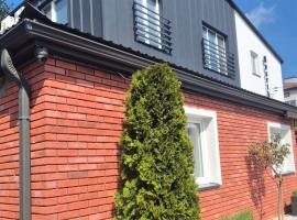 Willa "Aparthause" E-Apartamenty, hotel en Mielec