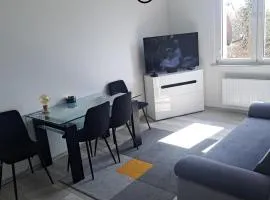 Noclegi Akacjowa 24 z darmowym miejscem parkingowym