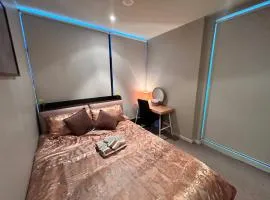 Shared Apartment-Private bedroom-It is NOT a hotel-Melbourne CBD