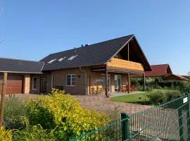 Ferienwohnung am Arendsee mit Balkon Seenähe sehr ruhige Lage