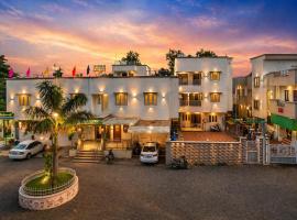 Hotel Rajdhani - Best Family Hotel in Pavagadh and in Halol GIDC, hotel en Hālol