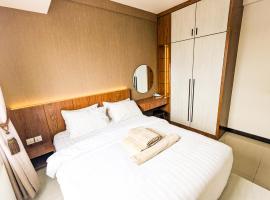 Lovina 33-15 1BR cozy & central at Citra Plaza Nagoya, khách sạn ở Jodoh