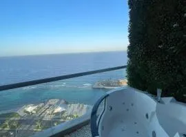 شقة فاخرة بإطلالة بحرية في داماك