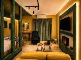 GPX CLR - M Alexander 35 Urban Suite