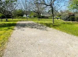 Plein pied 5 pers Piscine chauffée et pétanque