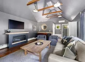 KPT Salt Pine House Apartment