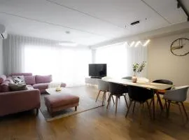 Yacht Club 2BR Apartment near Pärnu beach, Sauna, Free Parking