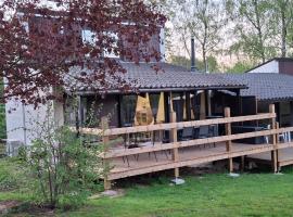 Chalet douceur, hotel u gradu Virton