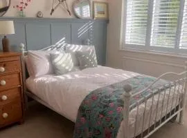 Beautiful rooms in bungalow