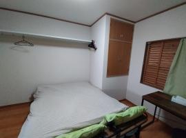 コウノトリの里の宿, hotel u gradu Fukiage