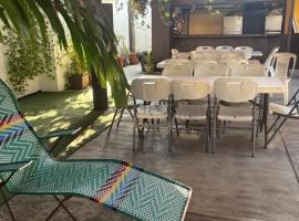 Hotel Luxi, hotel en Playa Azul