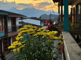Charming Holiday House Room in Jardn Colombia