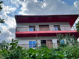 Shri Dev Dham, hotel di Phata