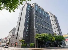 Nabeeya Hotel