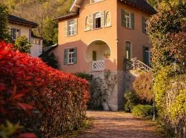 Exclusive waterfront villa with stunning views
