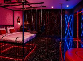 Love Room- Adult Only, hotel u Bukureštu
