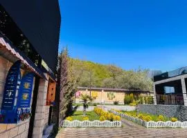 Qafqaz Mountain Terrace