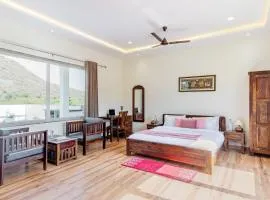 3BR Abode with Plunge Pool and Monsoon place view