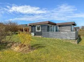 2 Bedroom Stunning Home In Roslev