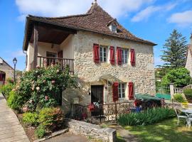 Character home in Loubressac close to Rocamadour, hotel i Loubressac