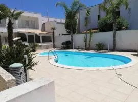 La casa di Molly - mare, piscina e parcheggio gratuto