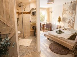 Schwarzwaldflair Apartment in Berglage, Hotel in Baiersbronn