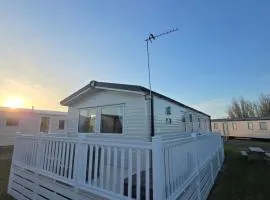 Caravan GEORGIE 3 Bed Balcony