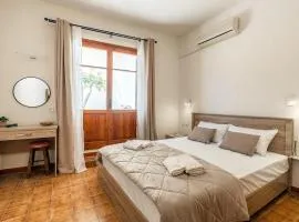 Psaromoura Beachfront House with Stunning Sea View