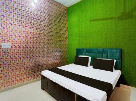 SPOT ON PARKS HOTEL, hotel v mestu Aligarh