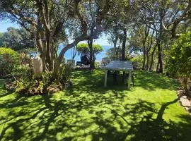 Villa pied dans l eau