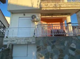 J&D Apartments