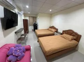 Nopphadon Hotel