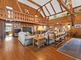 The Storm King Lodge