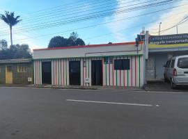Hostal Perla Del Norte, hotelli kohteessa Murillo