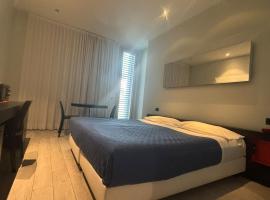 Blue Shades Hotel, Hotel in Pisa