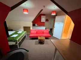 Budget Studio for 2 with Free Parking - 2nd floor