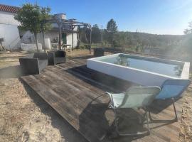 Casa da Barragem Montargil, Hotel in Montargil