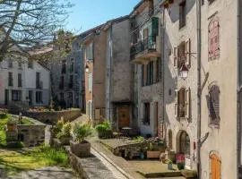Les chambres des remparts de l abbaye