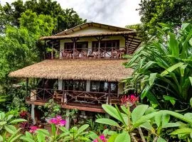 Red Frog Bungalows Ocean Resort