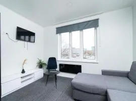 Apartment 5 - Spacious 2BR Apartment, City Access, Near Old Town