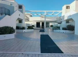 IL TRAMONTO Casa mare con accesso diretto alla spiaggia