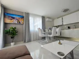 Luxury Apartament CROWN