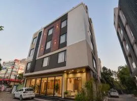 Aceotel Select Virat, Vijay Nagar