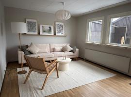 The Family-Friendly Townhouse، فندق في Arlöv